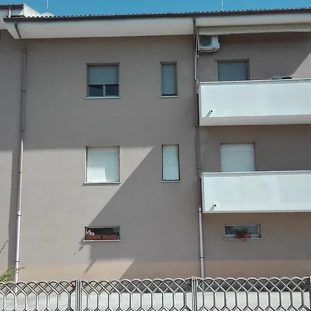 Le Conchiglie 住宿加早餐酒店 卡斯特尔菲达多